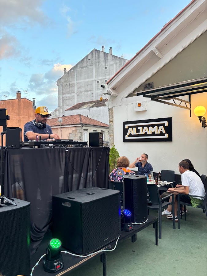 Aljama Café Bar