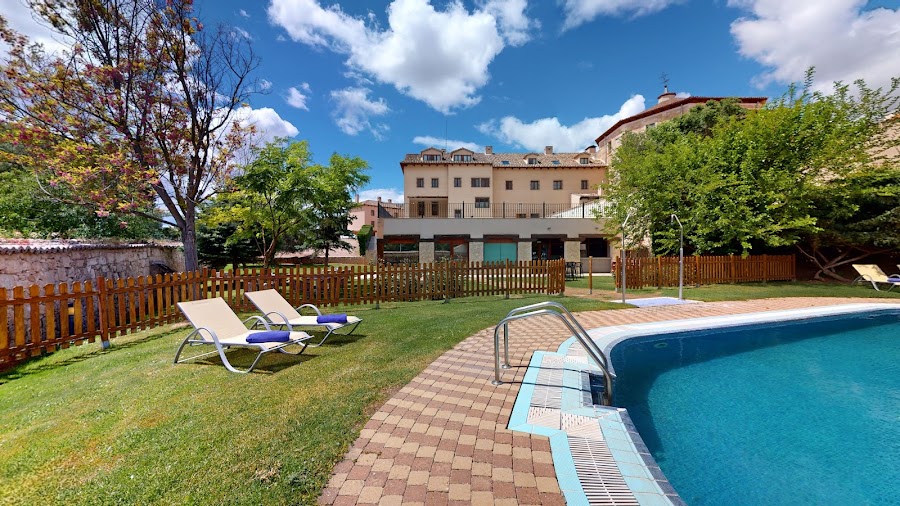 AZZ Peñafiel Las Claras Hotel & SPA