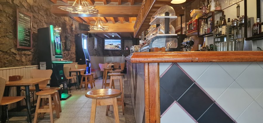 BAR LA CUEVA