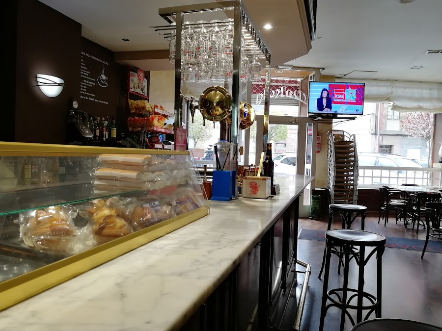 Bar Makoki