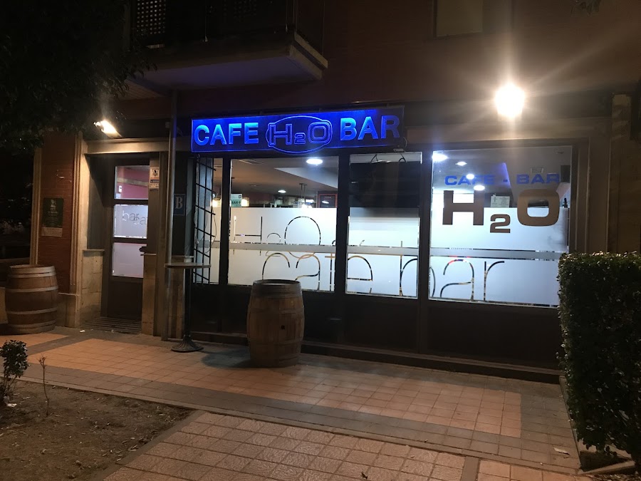 Café Bar H2O