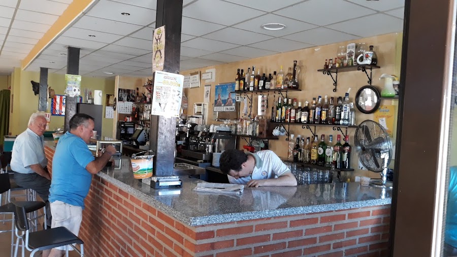 Café - Bar Villarroañe