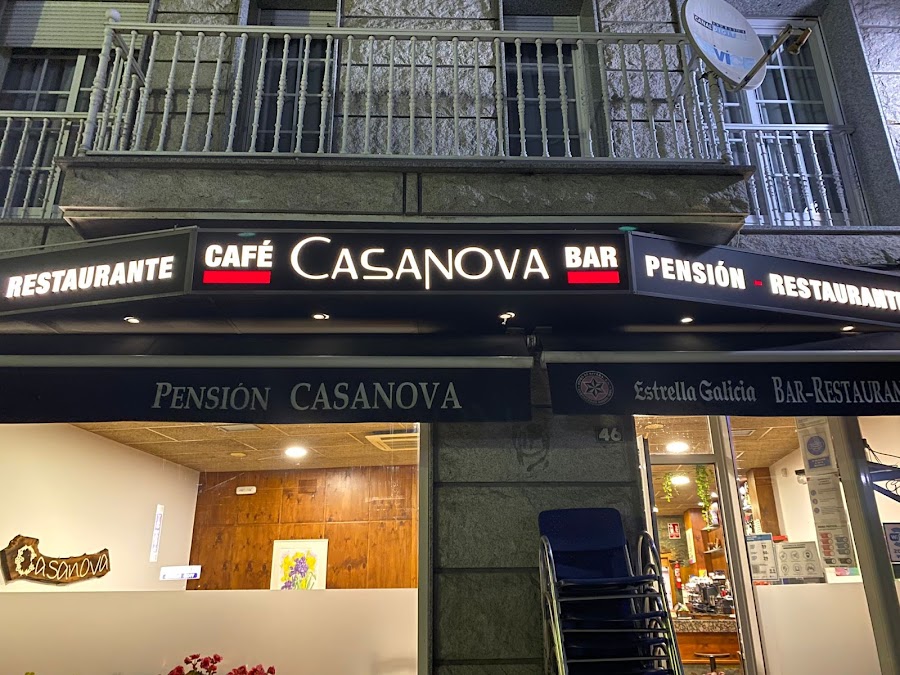 Casanova Restaurante Café-Bar Pensión