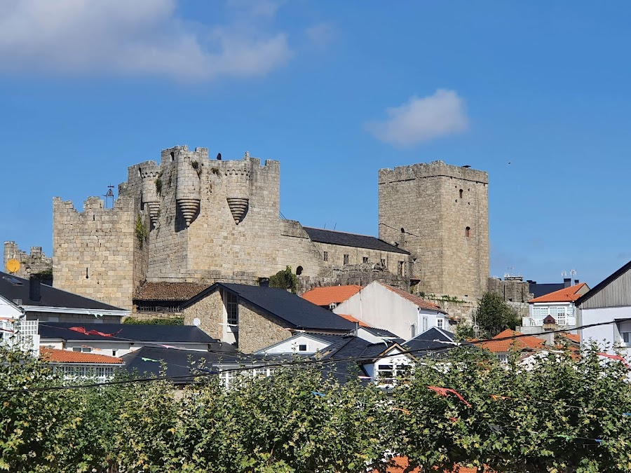 Castelo de Castro Caldelas