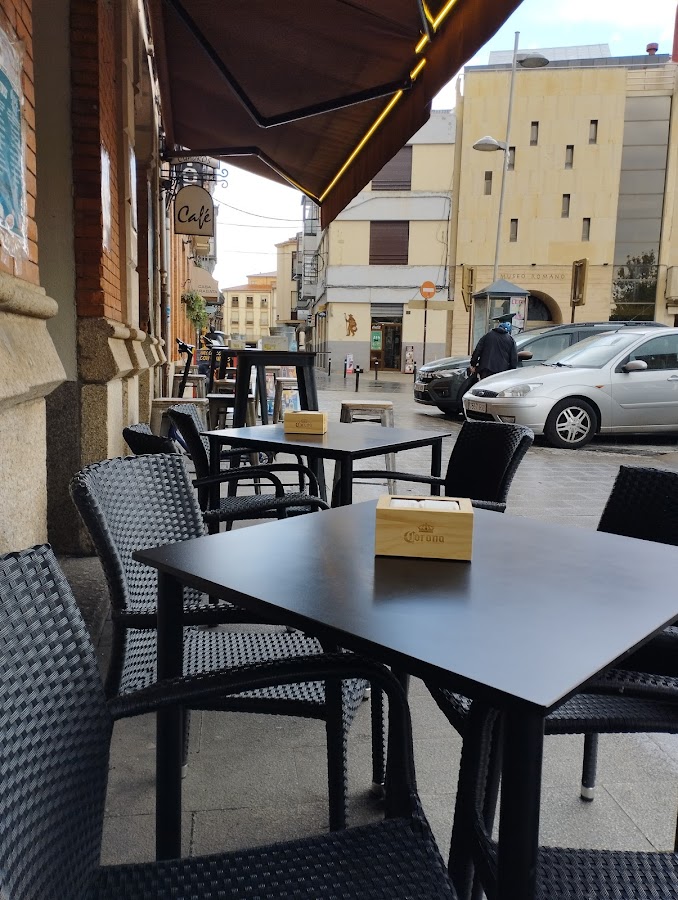Cuadros Café-Pub