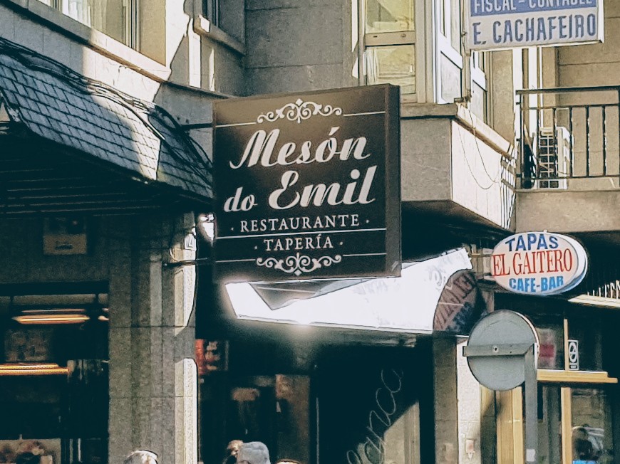 Mesón Do Emil